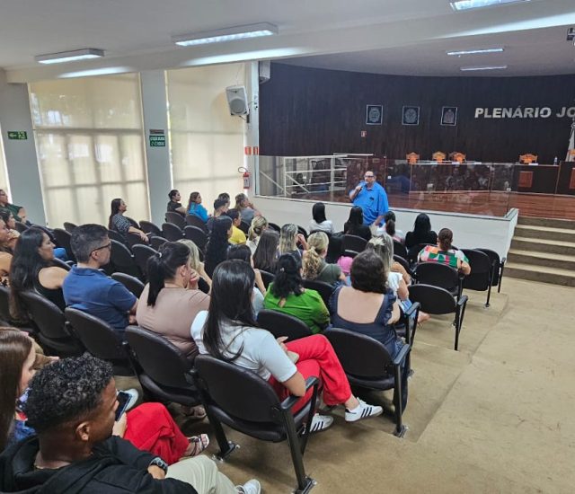 Integração e Capacitação aos Acompanhantes da Educação Inclusiva de Pradópolis
