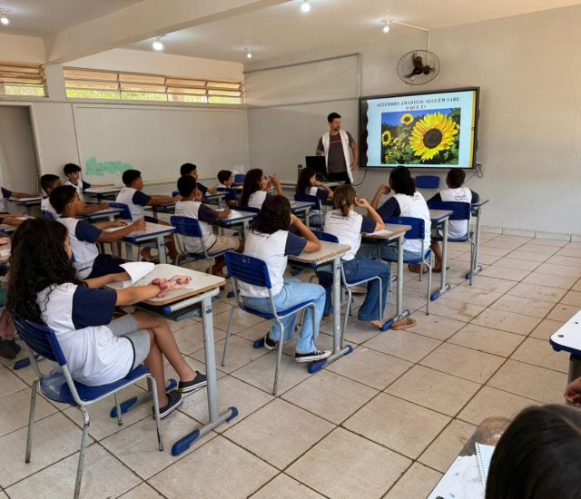 Instituto Acolher Leva Setembro Amarelo às Escolas de Pradópolis